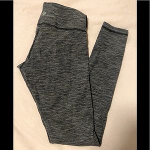 LULULEMON honeycomb jacquard leggings sz S